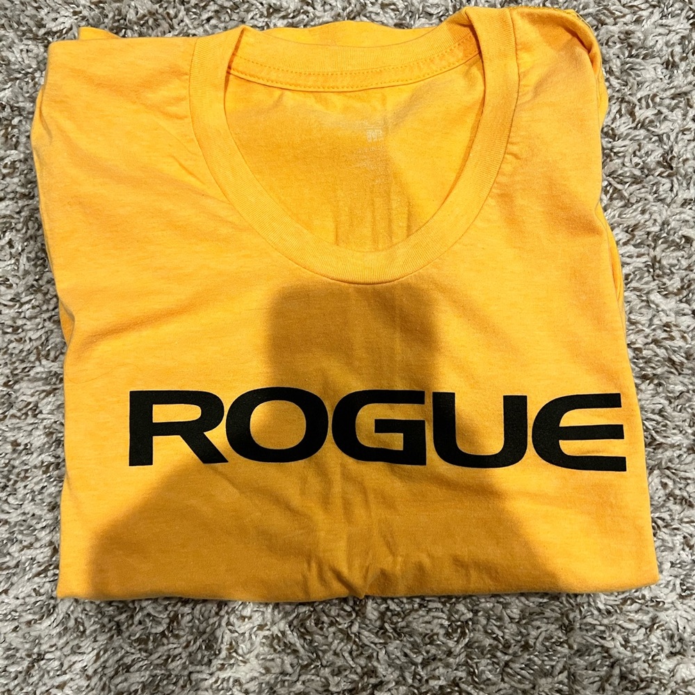 Woman’s Yellow Rogue Tshirt